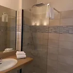 Hotel Domaine De L'echassier, The Originals Relais 3*