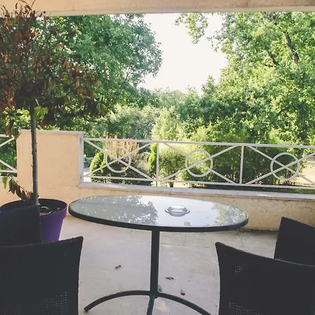 Hotel Domaine De L'echassier, The Originals Relais 3*