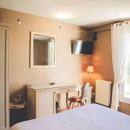 Hotel Domaine De L'echassier, The Originals Relais 3*