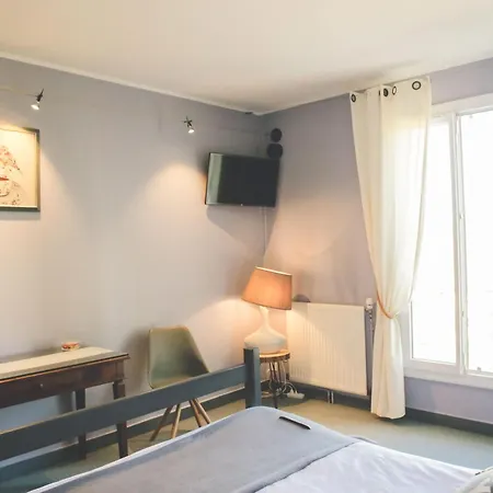 Hotel Domaine De L'echassier, The Originals Relais