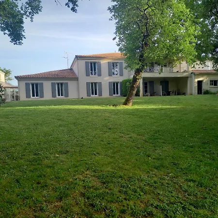 Domaine De L'echassier, The Originals Relais Hotel Châteaubernard